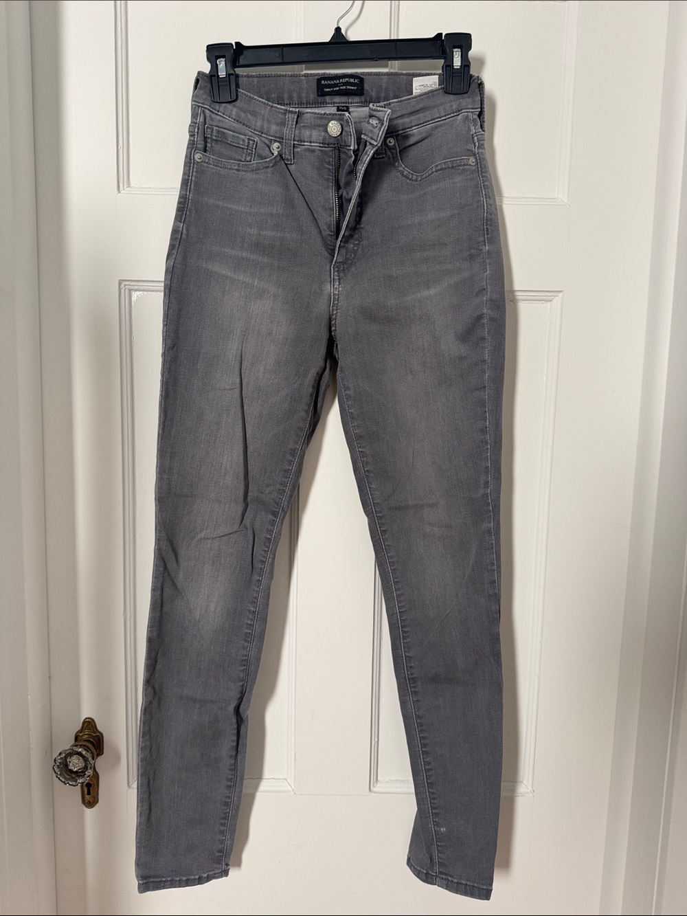 Banana Republic Curvy High-Rise Gray Skinny Jeans - Women (25/0)
